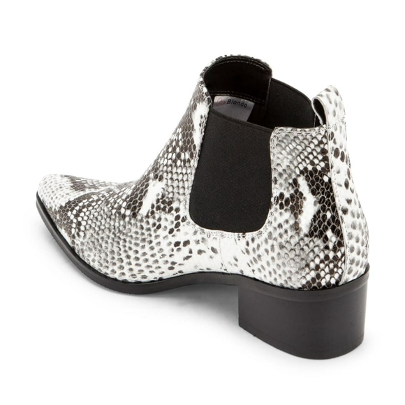 Stylish Blondo Waterproof Snake Embossed Booties - Picture 5 of 5